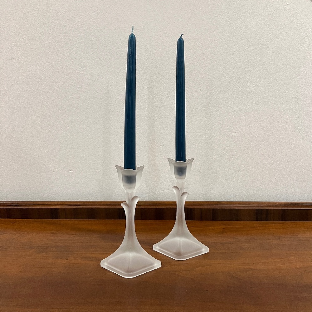 Set of 2 Vintage Toscany Lead Crystal Frosted Tulip 8" Single Light Candlestick